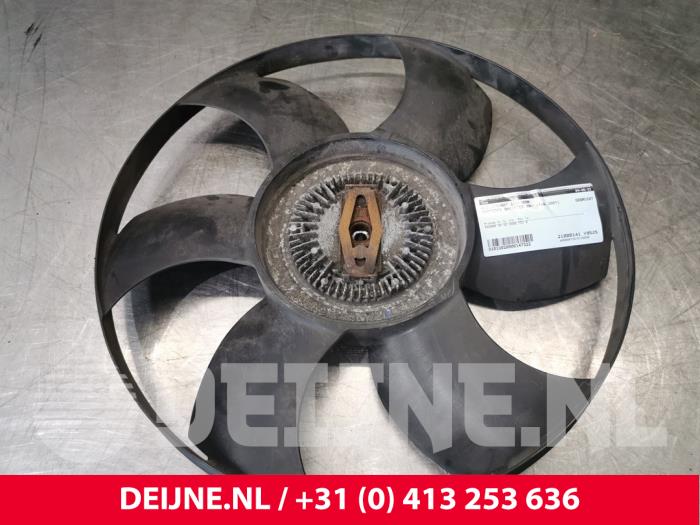 Viscous cooling fan from a Mercedes-Benz Sprinter 3,5t (906.73) 311 CDI 16V 2007