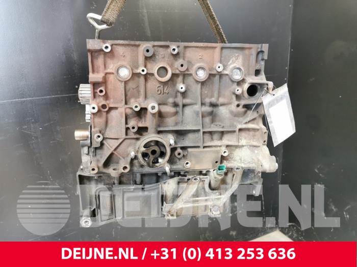 Used Engine crankcase Peugeot Expert (G9) 2.0 HDi 140 16V Price € 726,00 Inclusive VAT offered by van Deijne Onderdelen Uden B.V.