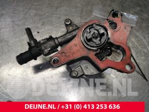 Gebrauchte Vakuumpumpe (Diesel) Opel Movano Preis € 60,50 Mit Mehrwertsteuer angeboten von van Deijne Onderdelen Uden B.V.