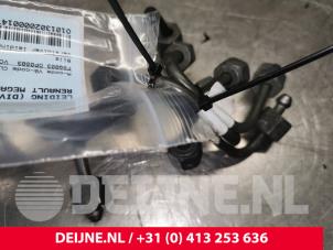 Used Lines (miscellaneous) Renault Megane Price € 50,00 Margin scheme offered by van Deijne Onderdelen Uden B.V.