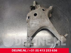 Used Rear spring retainer, right Volvo XC60 II (UZ) 2.0 D4 16V AWD Price € 85,00 Margin scheme offered by van Deijne Onderdelen Uden B.V.