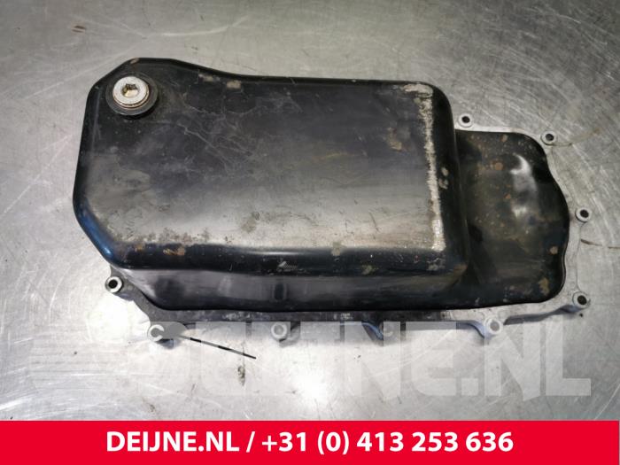 Used Sump Iveco New Daily IV 50C18 Price € 84,70 Inclusive VAT offered by van Deijne Onderdelen Uden B.V.