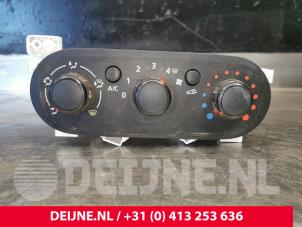 Used Heater control panel Opel Vivaro 1.6 CDTI BiTurbo 120 Price € 35,09 Inclusive VAT offered by van Deijne Onderdelen Uden B.V.