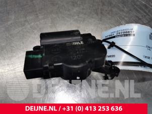 Used Heater valve motor Volkswagen Amarok 3.0 TDI V6 24V 4Motion Price on request offered by van Deijne Onderdelen Uden B.V.