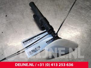 Used Headlight washer Volvo XC70 (BZ) 2.4 D5 20V 205 AWD Price on request offered by van Deijne Onderdelen Uden B.V.