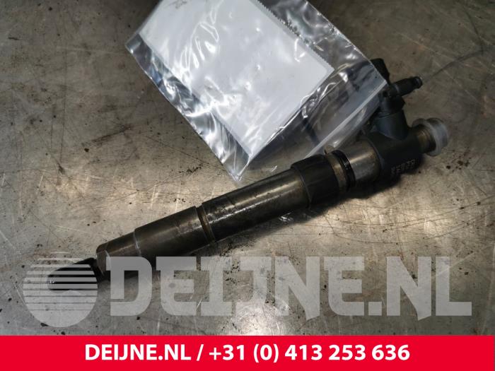 Usagé Injecteurs Peugeot 407 Prix € 100,00 Règlement à la marge proposé par van Deijne Onderdelen Uden B.V.