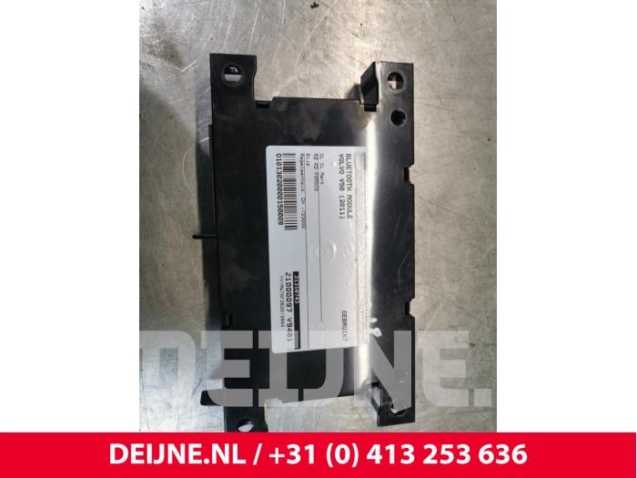 Begagnade Bluetooth-modul Volvo V50 (MW) 1.6 D 16V Pris € 50,00 Marginaltabell erbjuds av van Deijne Onderdelen Uden B.V.