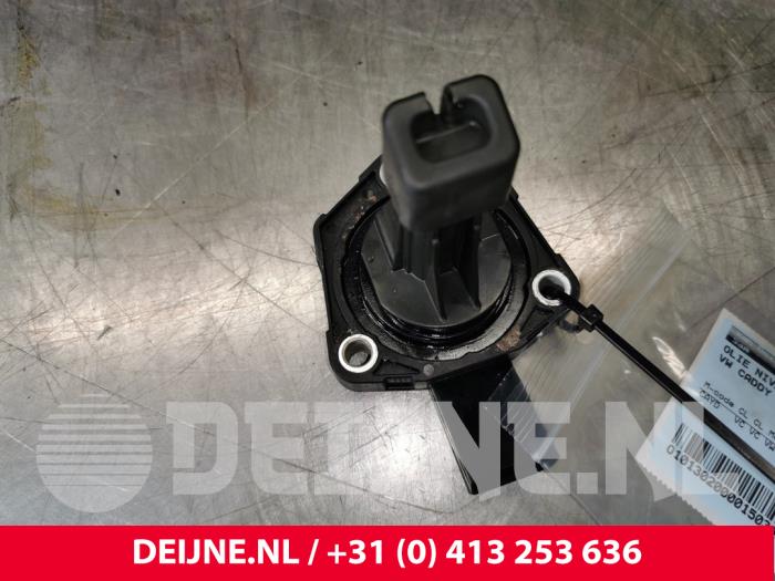 Begagnade Oljenivåsensor Volkswagen Caddy Combi III (2KB,2KJ) 1.6 TDI 16V Pris € 24,20 Inklusive moms erbjuds av van Deijne Onderdelen Uden B.V.