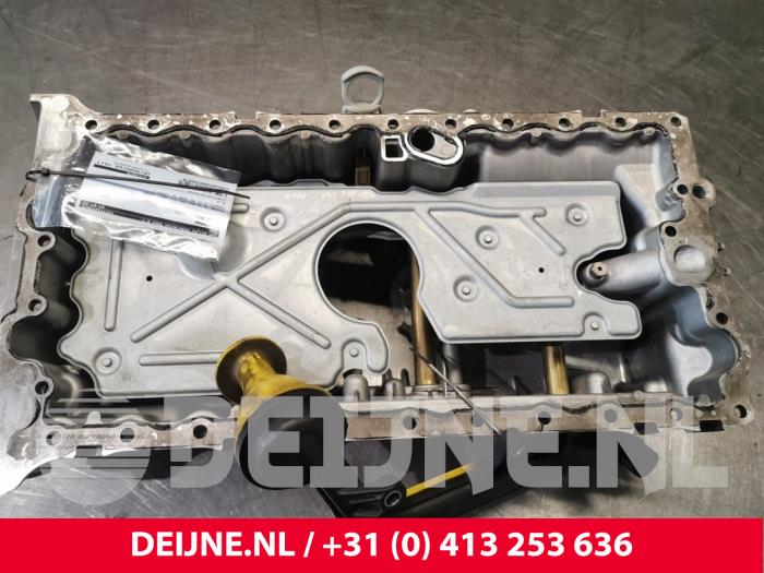 Gebrauchte Ölwanne Volvo XC60 I (DZ) 2.0 DRIVe 20V Preis € 90,00 Margenregelung angeboten von van Deijne Onderdelen Uden B.V.