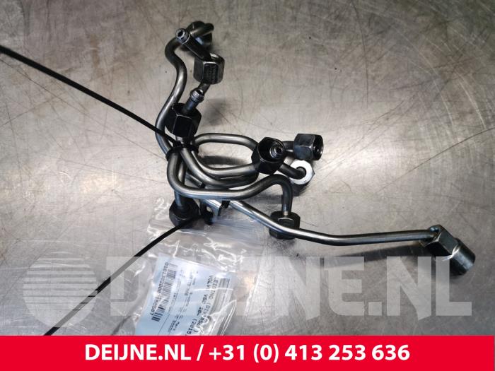 Gebrauchte Leitung (sonstige) Volvo V60 I (FW/GW) 2.0 D4 16V Preis € 100,00 Margenregelung angeboten von van Deijne Onderdelen Uden B.V.