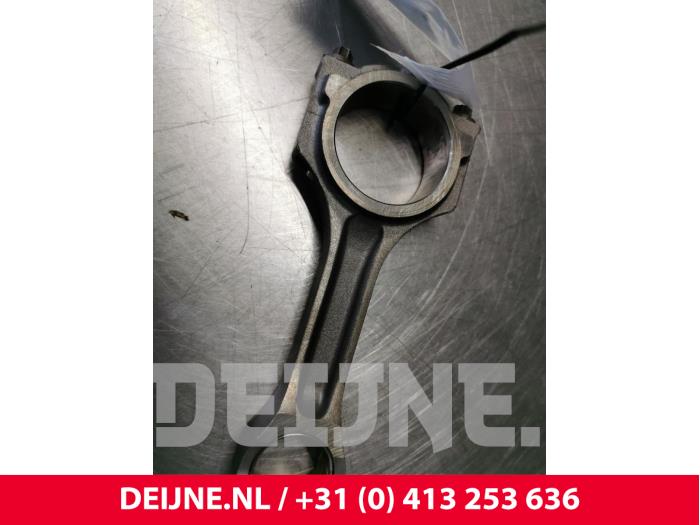 Usados Biela Ford Transit Precio € 48,40 IVA incluido ofrecido por van Deijne Onderdelen Uden B.V.