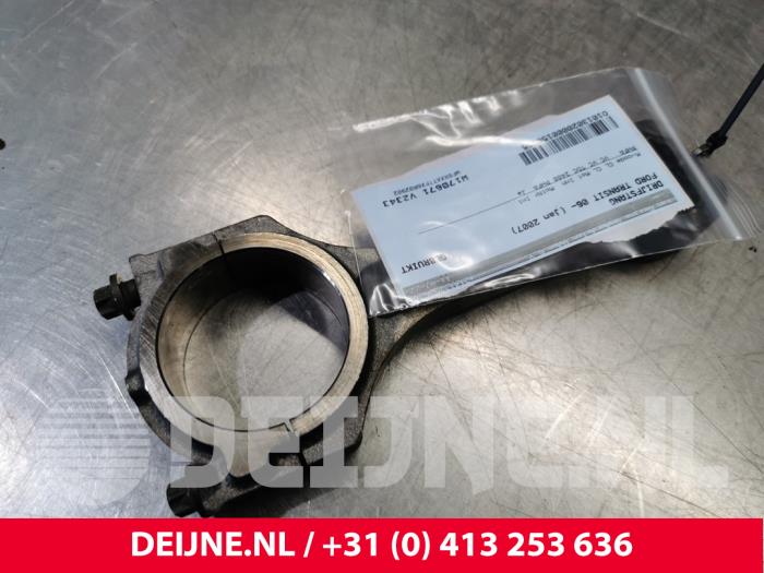 Usados Biela Ford Transit Precio € 48,40 IVA incluido ofrecido por van Deijne Onderdelen Uden B.V.