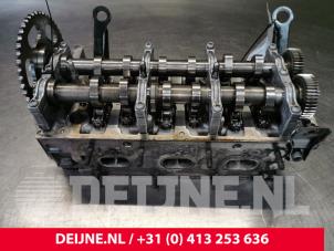 Used Cylinder head Audi Q7 Price € 211,75 Inclusive VAT offered by van Deijne Onderdelen Uden B.V.