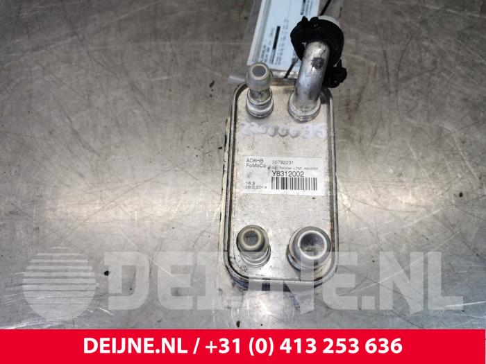 Refroidisseur d'huile d'un Volvo S60 II (FS) 1.6 DRIVe,D2 2014