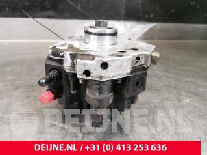Used Mechanical fuel pump Volvo XC90 I 2.4 D5 20V Price € 150,00 Margin scheme offered by van Deijne Onderdelen Uden B.V.