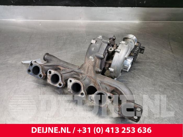 Turbo från en Volvo XC60 I (DZ) 2.4 D5 20V AWD 2009
