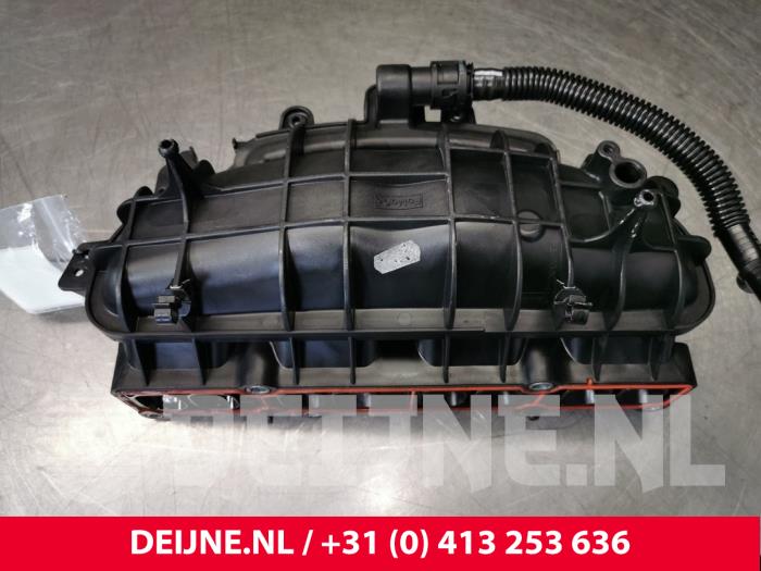 Begagnade Insugsrör Volvo V40 (MV) 1.6 T2 GTDi 16V Pris € 75,00 Marginaltabell erbjuds av van Deijne Onderdelen Uden B.V.