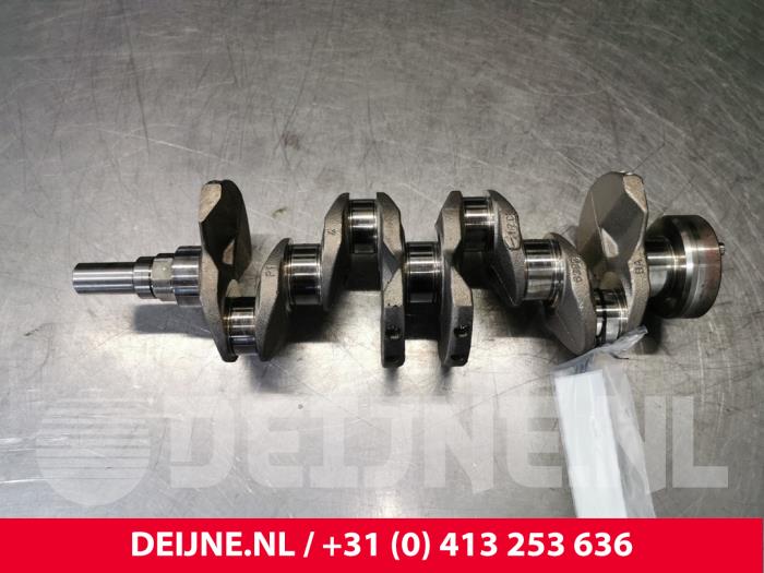 Crankshaft from a Volvo V40 (MV) 1.6 T2 GTDi 16V 2014