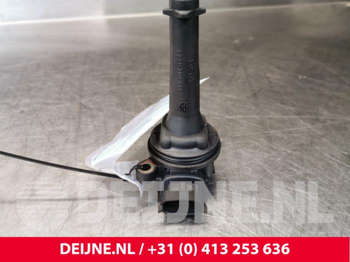 Usagé Bobine Volvo V70 (GW/LW/LZ) 2.4 XC LPT 4x4 20V Prix € 20,00 Règlement à la marge proposé par van Deijne Onderdelen Uden B.V.