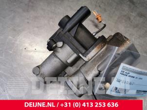 Used EGR valve Porsche Cayenne II (92A) 3.0 D V6 24V Price € 45,00 Margin scheme offered by van Deijne Onderdelen Uden B.V.