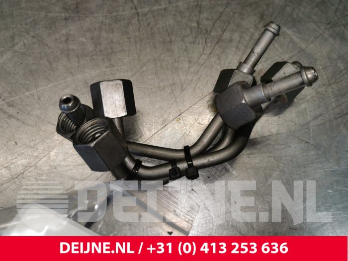 Usagé Conduit (divers) Mercedes ML III (166) 3.0 ML-350 BlueTEC V6 24V 4-Matic Prix € 48,40 Prix TTC proposé par van Deijne Onderdelen Uden B.V.
