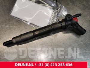 Used Injector (diesel) Mercedes ML III (166) 3.0 ML-350 BlueTEC V6 24V 4-Matic Price € 175,00 Margin scheme offered by van Deijne Onderdelen Uden B.V.