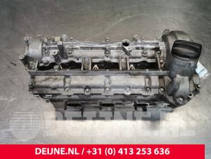 Used Cylinder head Mercedes ML III (166) 3.0 ML-350 BlueTEC V6 24V 4-Matic Price € 302,50 Inclusive VAT offered by van Deijne Onderdelen Uden B.V.