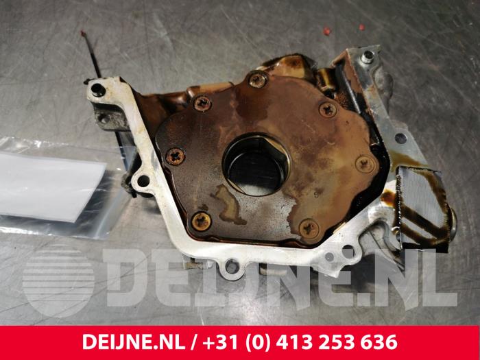 Gebrauchte Ölpumpe Volvo V40 (MV) 1.6 T3 GTDi 16V Preis € 100,00 Margenregelung angeboten von van Deijne Onderdelen Uden B.V.