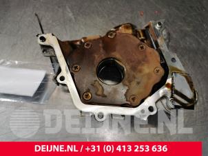 Used Oil pump Volvo V40 (MV) 1.6 T3 GTDi 16V Price € 100,00 Margin scheme offered by van Deijne Onderdelen Uden B.V.