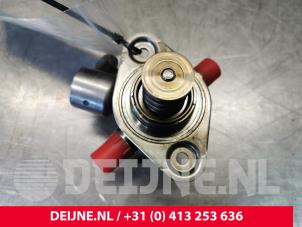 Used High pressure pump Volvo V40 (MV) 1.6 T3 GTDi 16V Price € 125,00 Margin scheme offered by van Deijne Onderdelen Uden B.V.