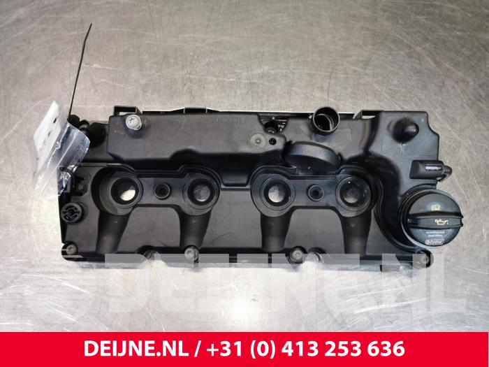 Usagé Couvercle soupapes Volkswagen Caddy IV 2.0 TDI 102 Prix € 84,70 Prix TTC proposé par van Deijne Onderdelen Uden B.V.