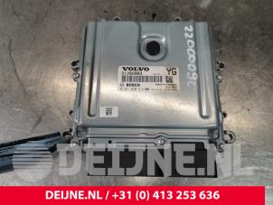Usagé Ordinateur gestion moteur Volvo V60 I (FW/GW) 2.4 D6 20V AWD Twin Engine Plug-in Hybrid Prix € 75,00 Règlement à la marge proposé par van Deijne Onderdelen Uden B.V.