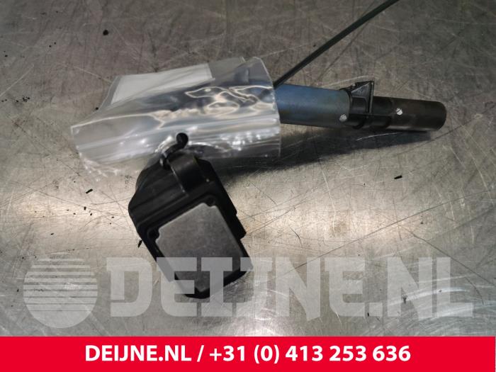 Gebrauchte Zündspule Mercedes CLA (117.3) 2.0 CLA-250 Turbo 16V Preis € 15,00 Margenregelung angeboten von van Deijne Onderdelen Uden B.V.