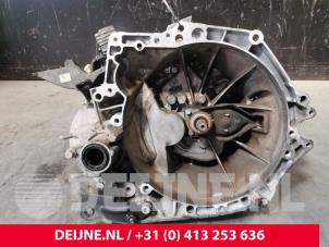 Gebrauchte Getriebe Peugeot Expert (VA/VB/VE/VF/VY) 1.6 Blue HDi 95 16V Preis € 1.028,50 Mit Mehrwertsteuer angeboten von van Deijne Onderdelen Uden B.V.