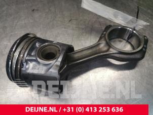 Used Piston Fiat Ducato (250) 3.0 D 160 Multijet Power Price € 96,80 Inclusive VAT offered by van Deijne Onderdelen Uden B.V.