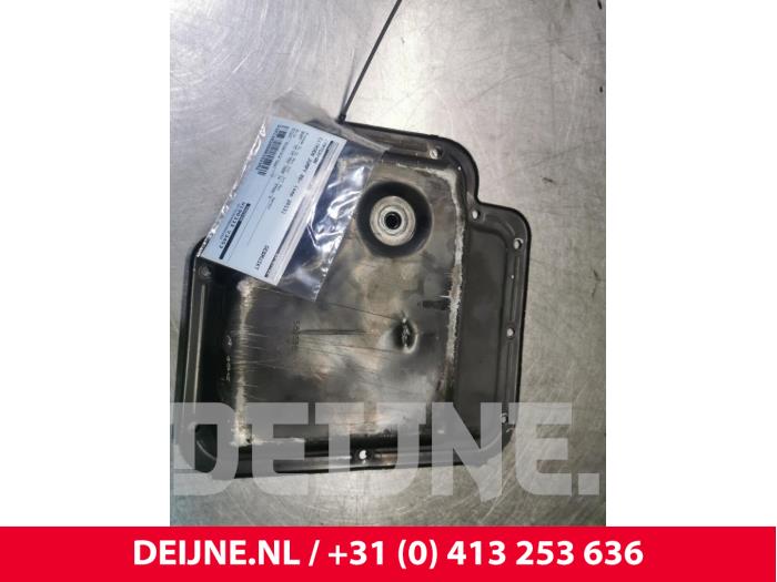 Gebrauchte Ölwanne Citroen Jumpy (G9) 1.6 HDI Preis € 42,35 Mit Mehrwertsteuer angeboten von van Deijne Onderdelen Uden B.V.