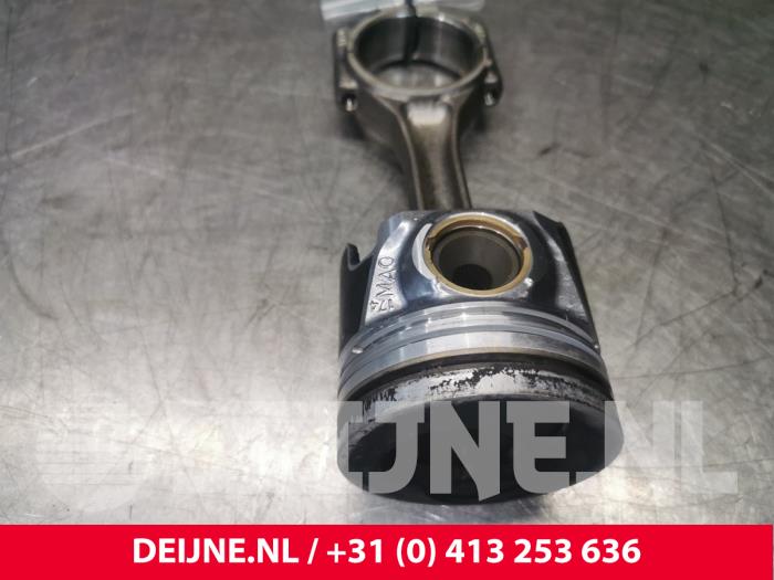 Piston from a Volkswagen Transporter 2005