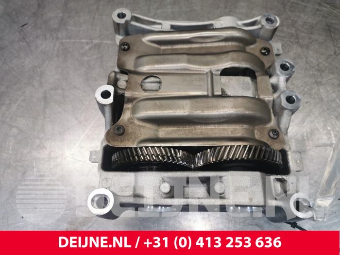 Używane Wal balansujacy Volvo S80 (AR/AS) 2.0 D4 16V Cena € 200,00 Procedura marży oferowane przez van Deijne Onderdelen Uden B.V.