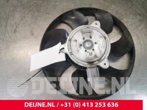 Used Viscous cooling fan Opel Vivaro 1.6 CDTI 95 Euro 6 Price on request offered by van Deijne Onderdelen Uden B.V.
