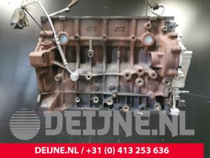 Usagé Bloc moteur inférieur Citroen Jumper Prix sur demande proposé par van Deijne Onderdelen Uden B.V.
