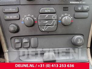 Gebrauchte Heizung Bedienpaneel Volvo S60 I (RS/HV) 2.4 D5 20V Preis auf Anfrage angeboten von van Deijne Onderdelen Uden B.V.