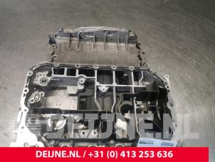 Usagé Couvercle carter Audi S5 Prix € 60,50 Prix TTC proposé par van Deijne Onderdelen Uden B.V.