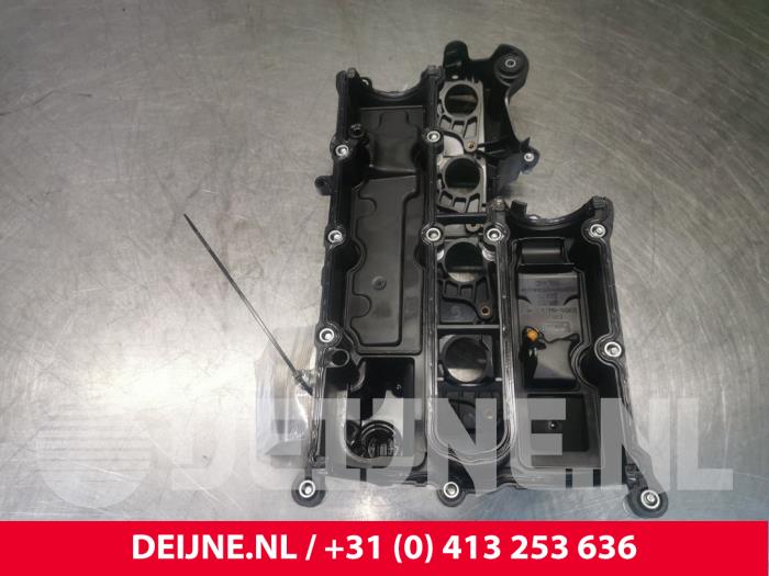 Ventildeckel van een Volvo V40 (MV) 1.6 T3 GTDi 16V 2012