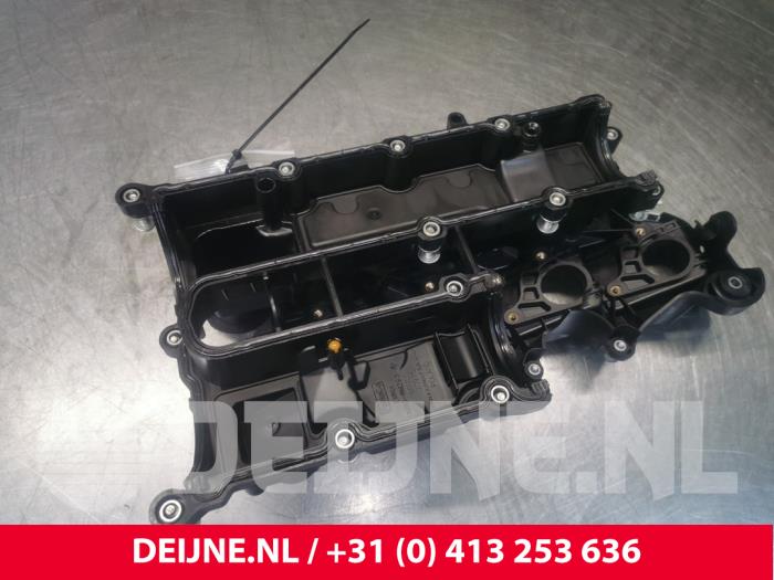 Ventildeckel van een Volvo V40 (MV) 1.6 T3 GTDi 16V 2012