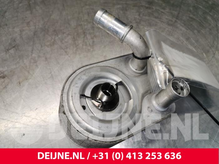 Gebrauchte Ölkühler Volvo V40 (MV) 1.6 T3 GTDi 16V Preis € 100,00 Margenregelung angeboten von van Deijne Onderdelen Uden B.V.