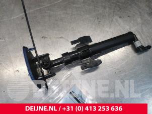 Used Headlight washer Volvo XC40 (XZ) 1.5 T3 Plug-in Hybrid 12V Price € 80,00 Margin scheme offered by van Deijne Onderdelen Uden B.V.