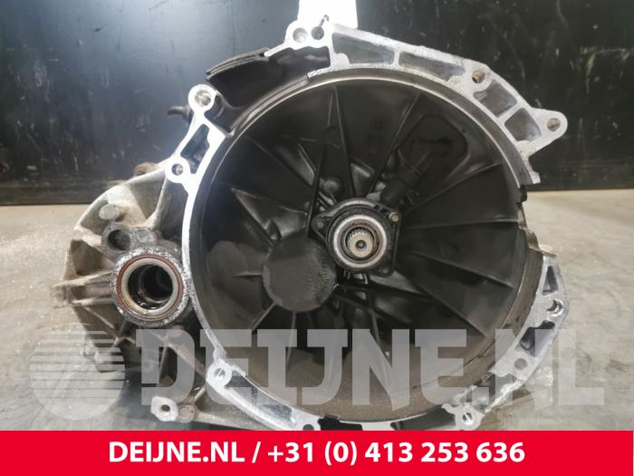 Gebrauchte Getriebe Volvo V50 (MW) 1.8 16V Preis € 200,00 Margenregelung angeboten von van Deijne Onderdelen Uden B.V.