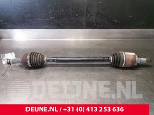 Used Drive shaft, rear left Tesla Model S 75D Price € 181,50 Inclusive VAT offered by van Deijne Onderdelen Uden B.V.