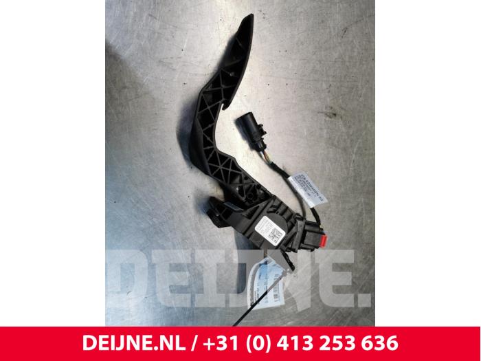 Begagnade Gaspedal Volkswagen Crafter (SY) 2.0 TDI FWD Pris € 48,40 Inklusive moms erbjuds av van Deijne Onderdelen Uden B.V.