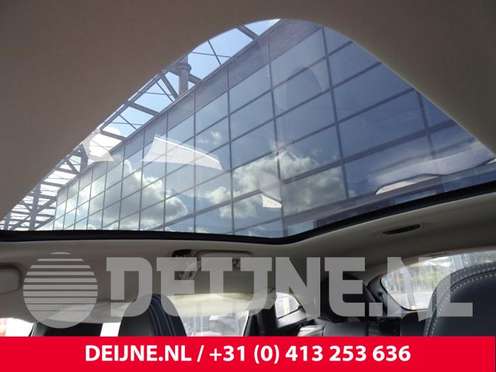 Panoramic roof from a Volvo V40 (MV) 2.0 D4 16V 2014
